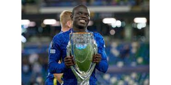 Chelsea overweegt Kanté volgend jaar